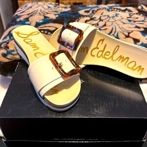 Cute sandals sz 7